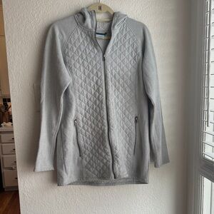 Columbia Women's Light Gray Quilted Sweatshirt Gorpcore Outdoors